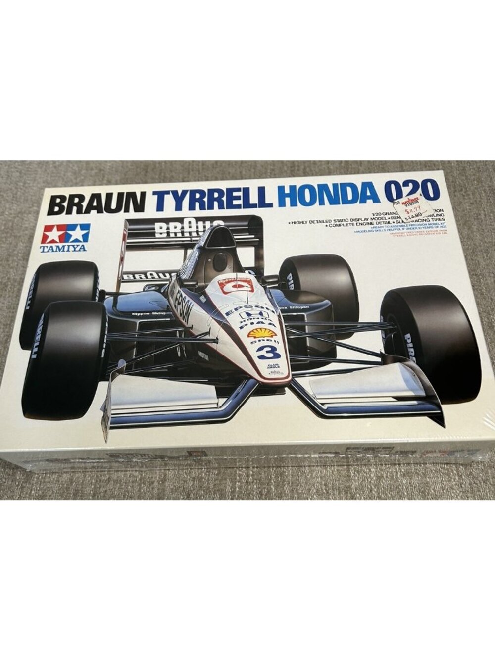 Tamiya Braun Tyrrell Honda 020 1/20 scale model car kit factory, sealed, rare,
